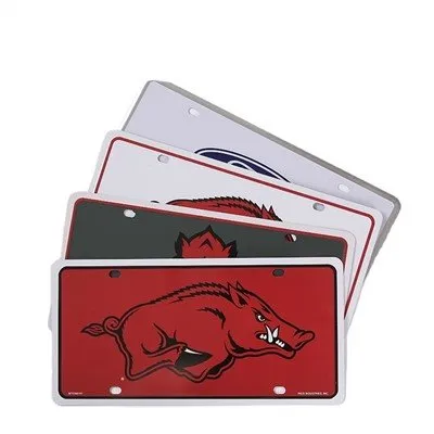 Отпечатана релефна метална регистрационна табела